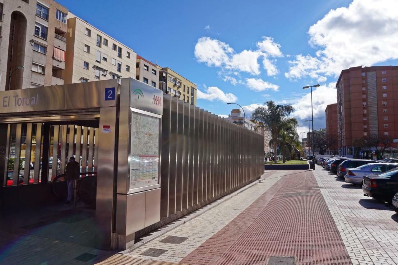 Luxury And Cozy Apartment Malaga Exterior photo